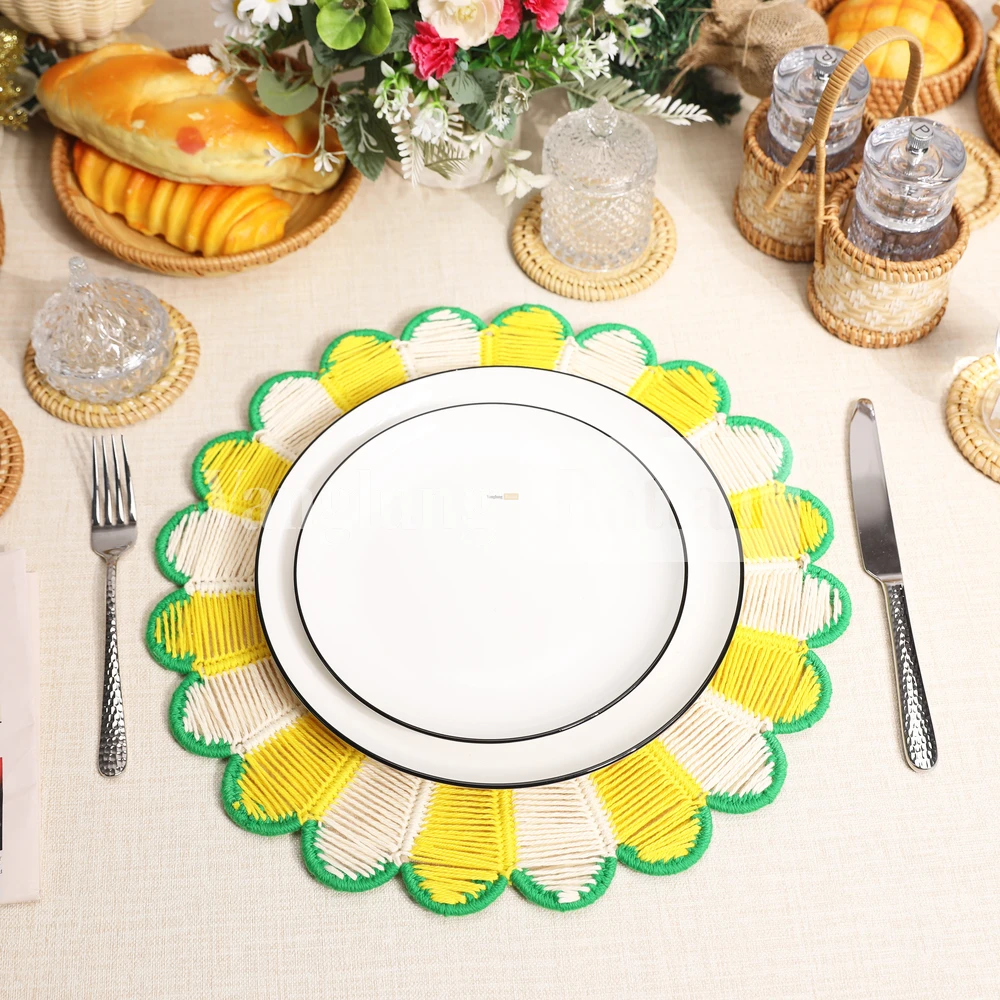 Creative Flower Cotton Placemat for Decoration - UP101002 - ❓ Frequently Asked Questions