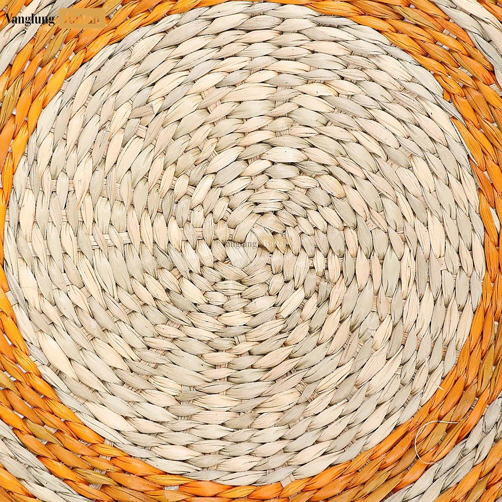 Round Shape Handicraft Seagrass Placemat for Decoration - UP072002 - Do the colored versions use natural dyes?