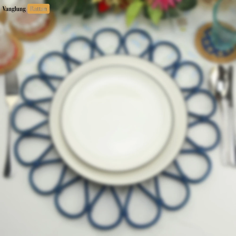 Blue Scalloped Flower Handwoven Bamboo Rattan Placemat with Spiral Weave - UP054038 - ✨ Product Highlights