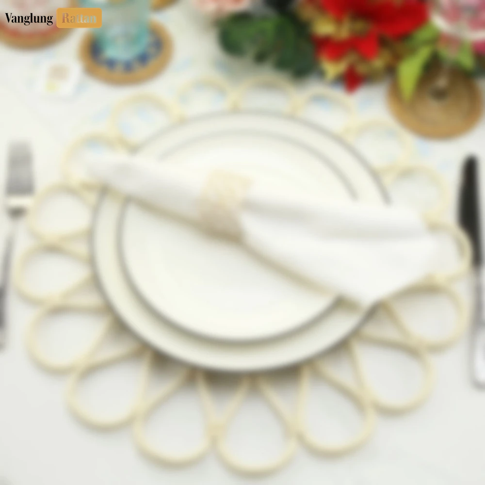 Natural Scalloped Flower Handwoven Bamboo Rattan Placemat with Spiral Weave - UP054036 - Q: How do I clean and maintain this bamboo rattan placemat?