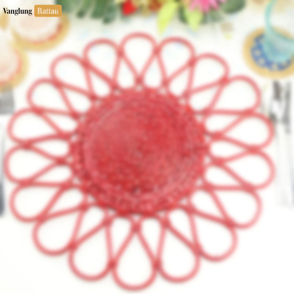 Red Scalloped Flower Handwoven Bamboo Rattan Placemat with Spiral Weave - UP054034 - 🌸 Product Overview