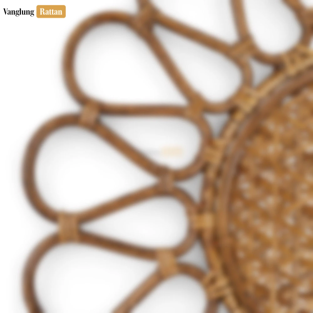 Scalloped Flower Handwoven Bamboo Rattan Placemat with Green Hexagon Pattern - UP054031 - ✨ Product Highlights