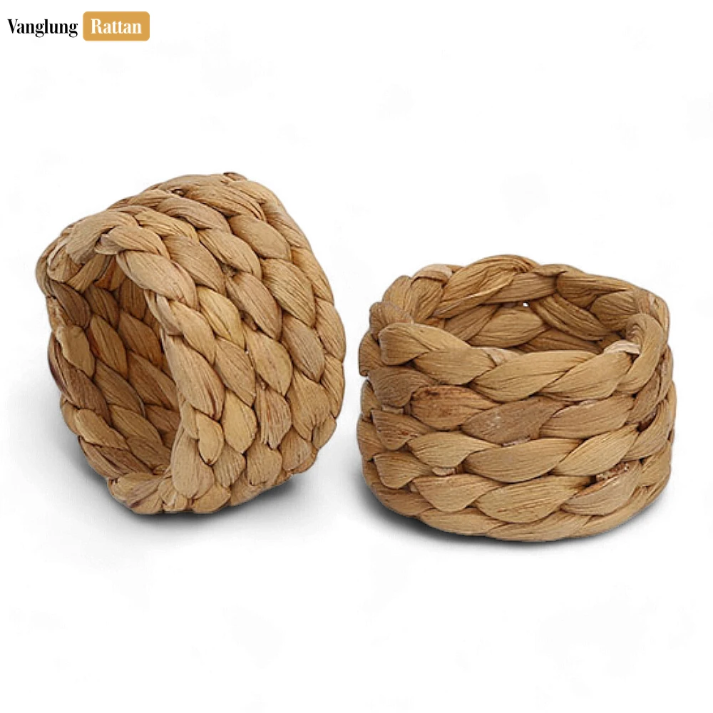 Handmade Green Chunky Braid Water Hyacinth Napkin Ring - TW081001 - Q: How do I clean and maintain my water hyacinth napkin rings?