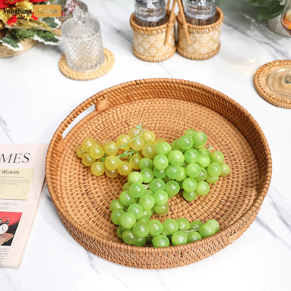 Brown Circular Straw Rattan Serving Tray with Integrated Handles - STRO011001BR - Q: Can this serving tray be used outdoors?