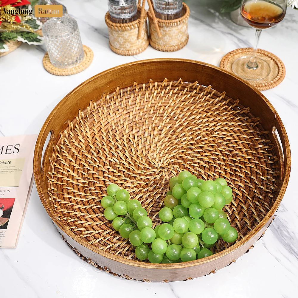 Handmade Brown Wicker Weave Circular Handles Rattan Serving Tray - STRO021003 - Q: Can this tray be used outdoors?