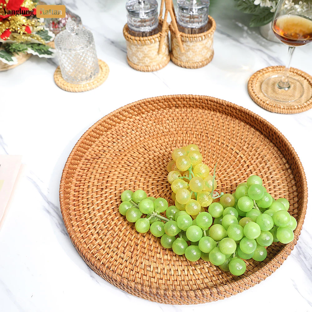 Round Handless Straw Rattan Serving Tray with Natural Wicker Weave - STRO011006 - Q: Can this serving tray be used outdoors?