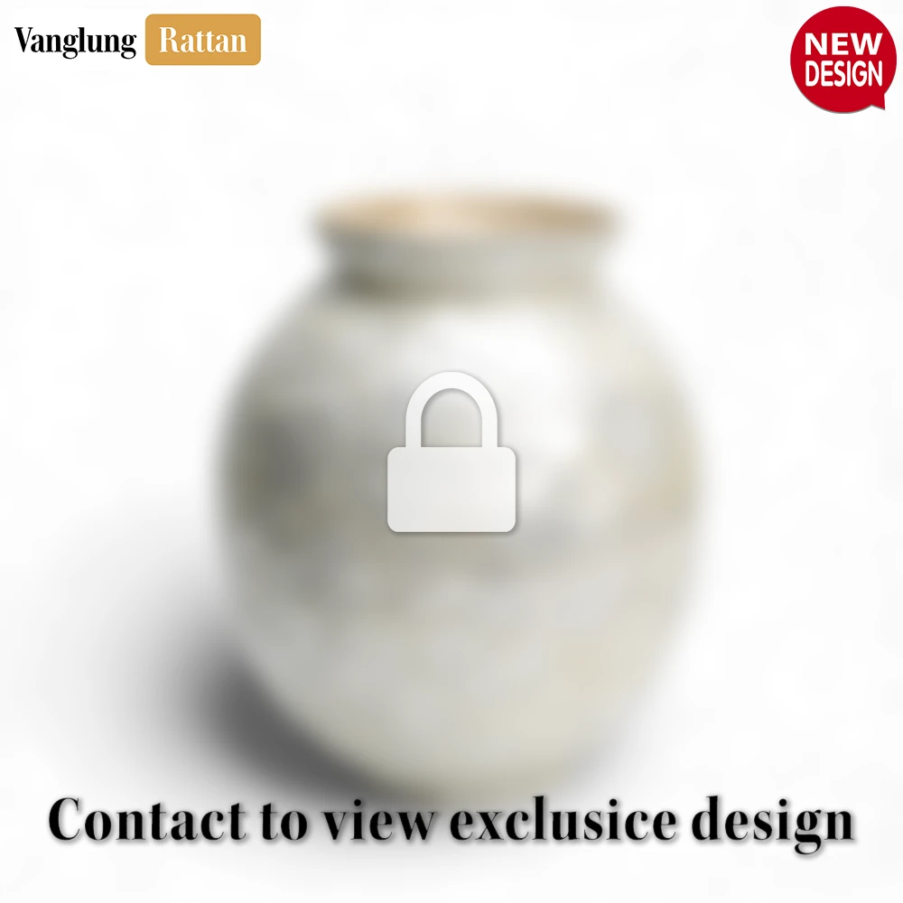 Luminous Pearl Oval Vase - Luxury New Year's Statement Décor - DCVA25013-2.webp